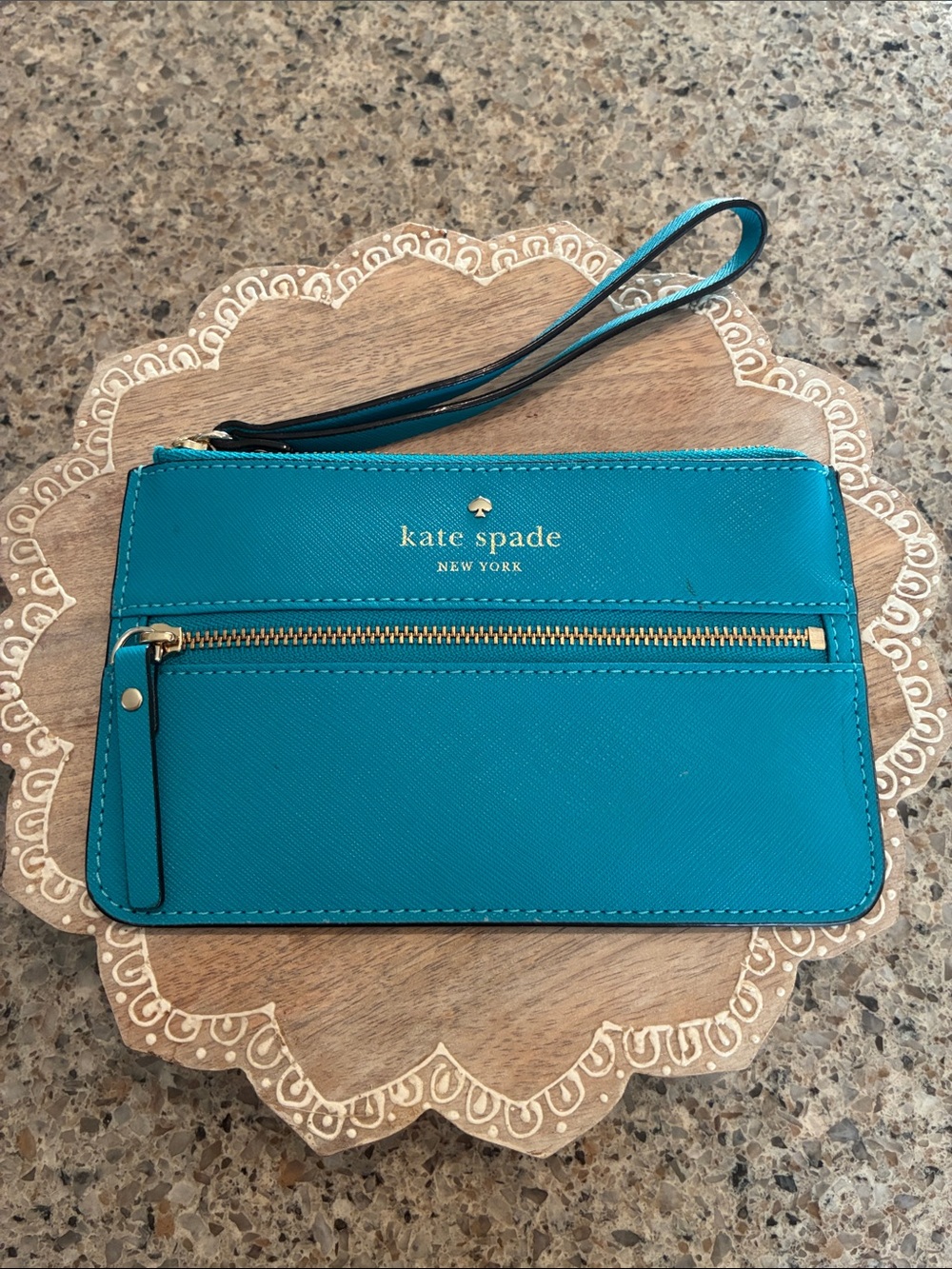 Kate Spade Mikas Pond wristlet wallet NWT